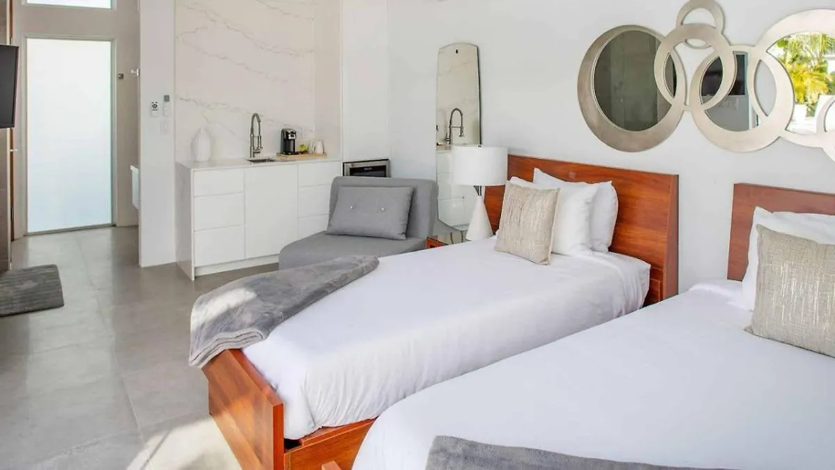 Top Rated Private Villa With Pool, Beach Access, Resort Amenities - White Villas V10 Long Bay