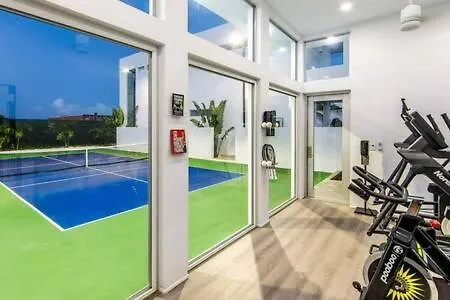 Top Rated Private Villa With Pool, Beach Access, Resort Amenities - White Villas V10 Long Bay