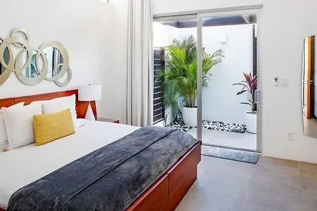 Top Rated Private Villa With Pool, Beach Access, Resort Amenities - White Villas V10 Long Bay 0*,  Turks And Caicos Islands